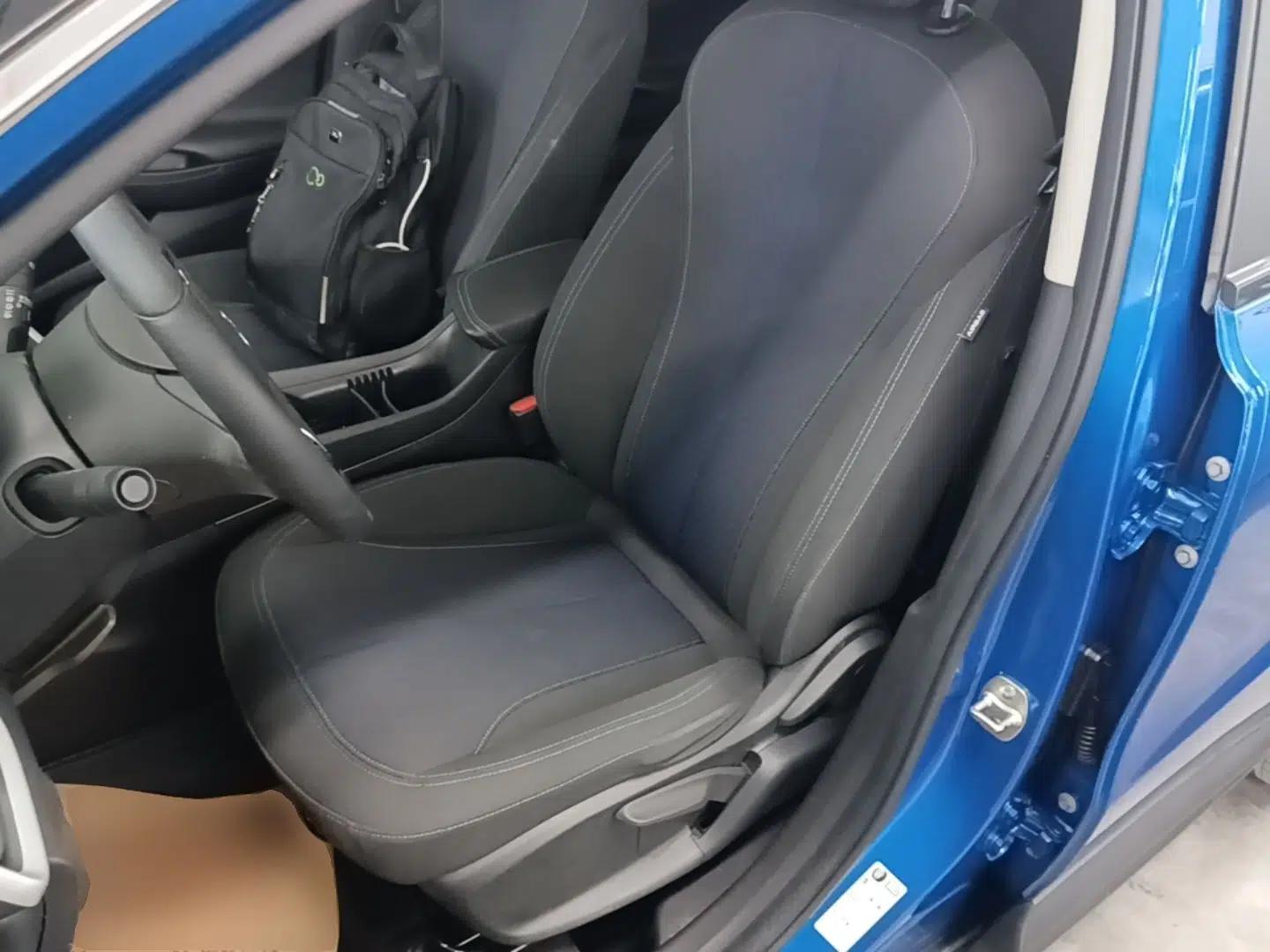 Buick Encore 2020 20T CVT Elite Edition — миниатюра 17