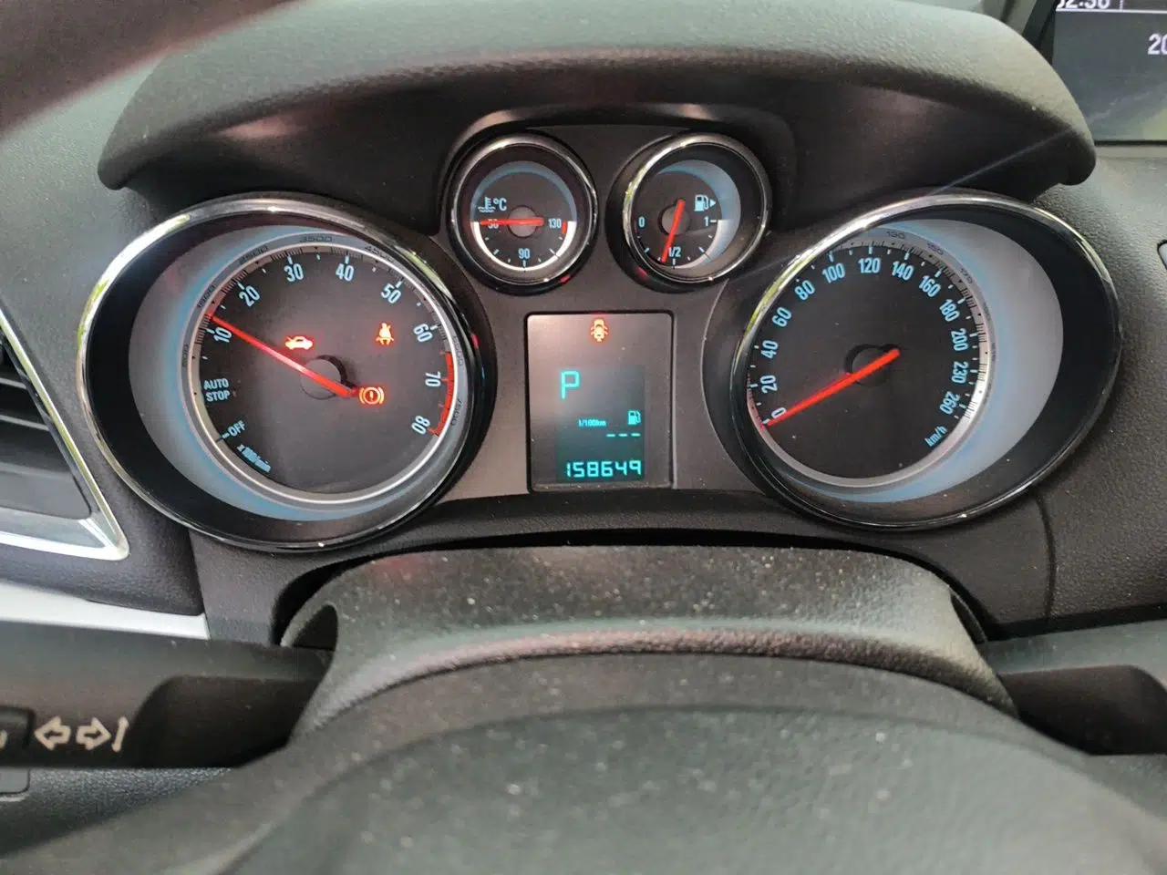Buick Encore 2015 1.4T Automatic Two-Wheel Drive Urban Elite Version — миниатюра 12