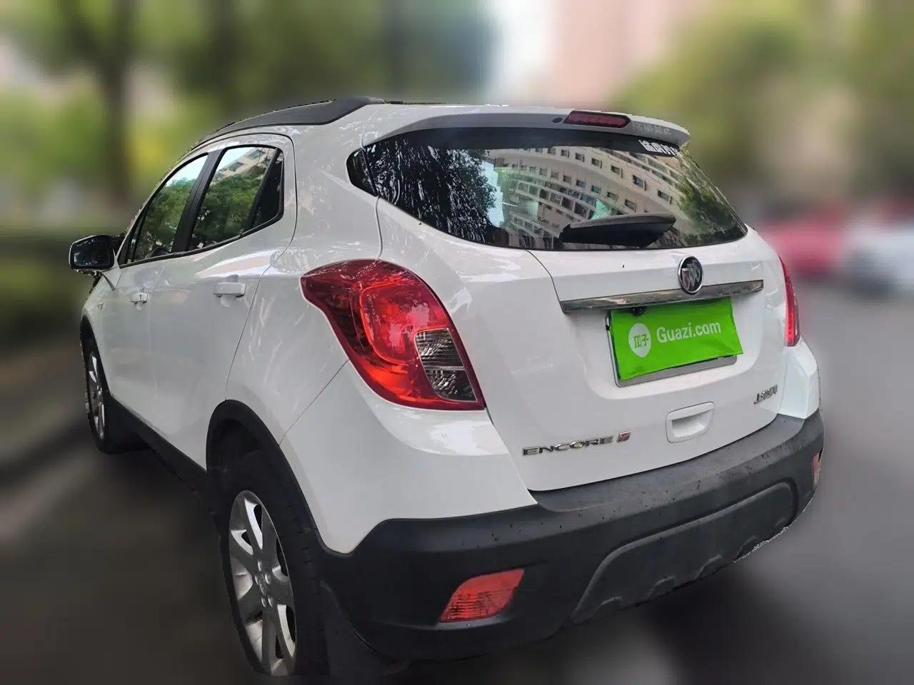 Buick Encore 2015 1.4T Automatic Two-Wheel Drive Urban Elite Version — миниатюра 4