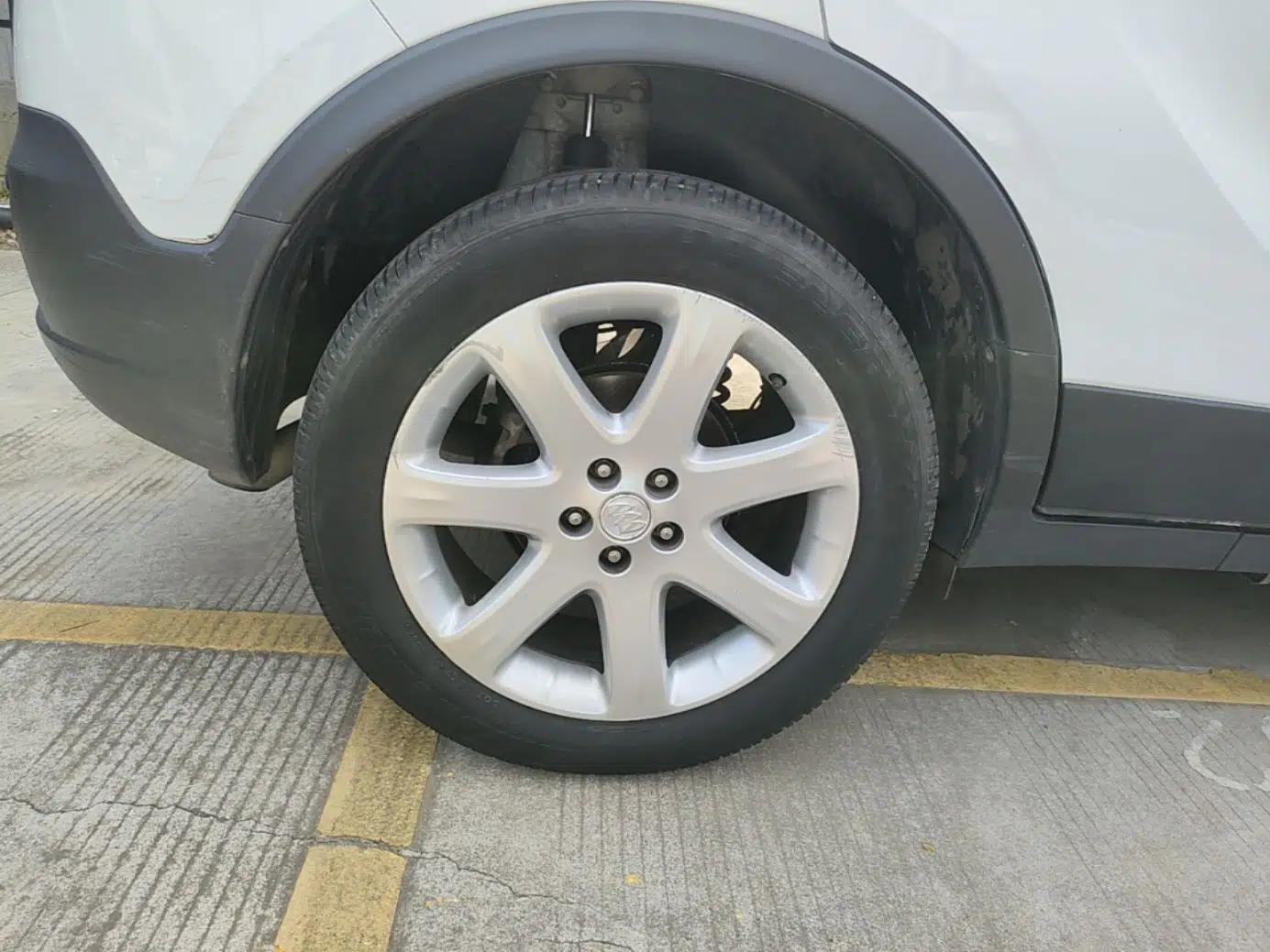 Buick Encore 2014 1.4T Automatic Two-Wheel Drive Urban Elite Model — миниатюра 11