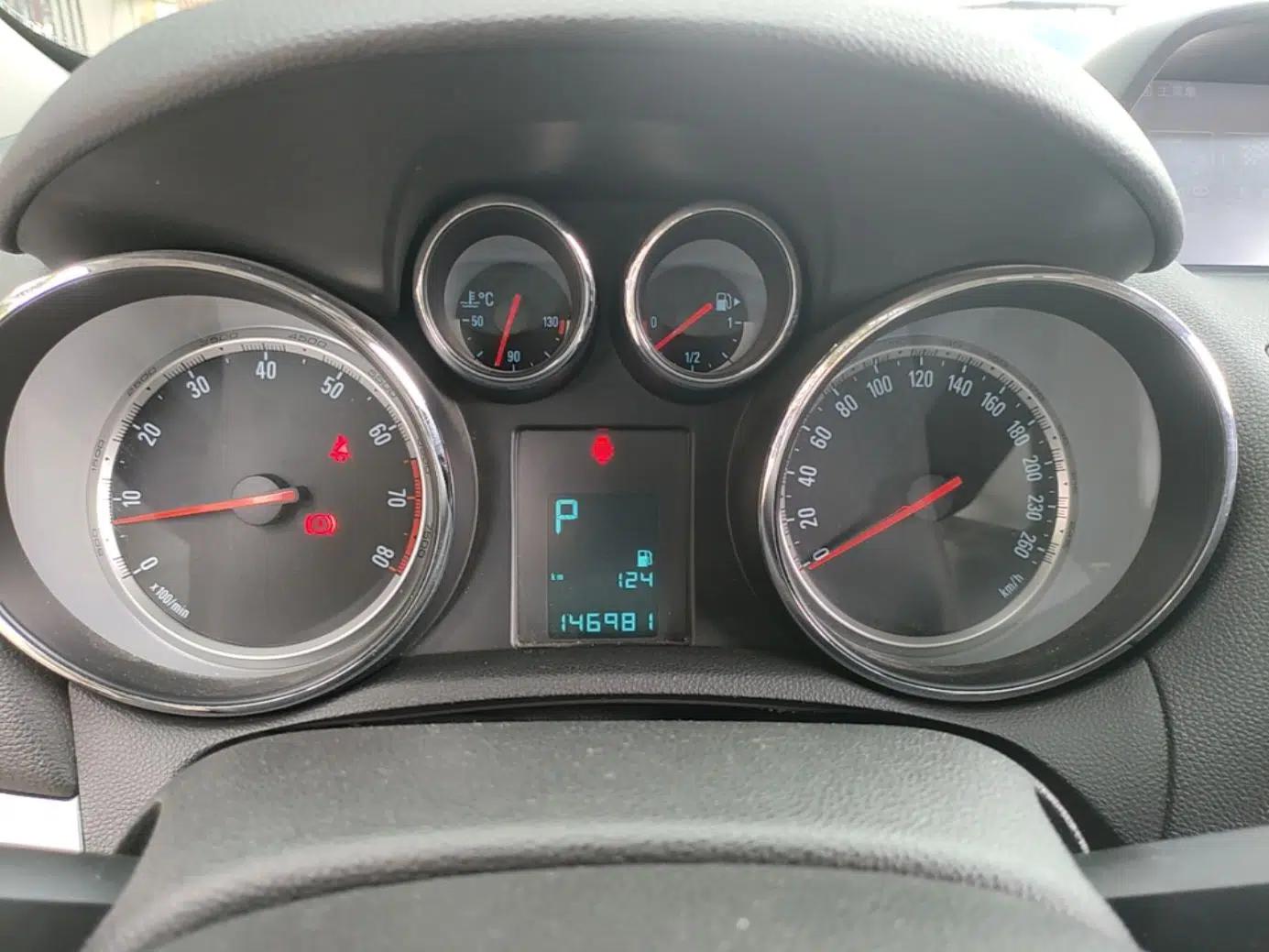 Buick Encore 2014 1.4T Automatic Two-Wheel Drive Urban Elite Model — миниатюра 14
