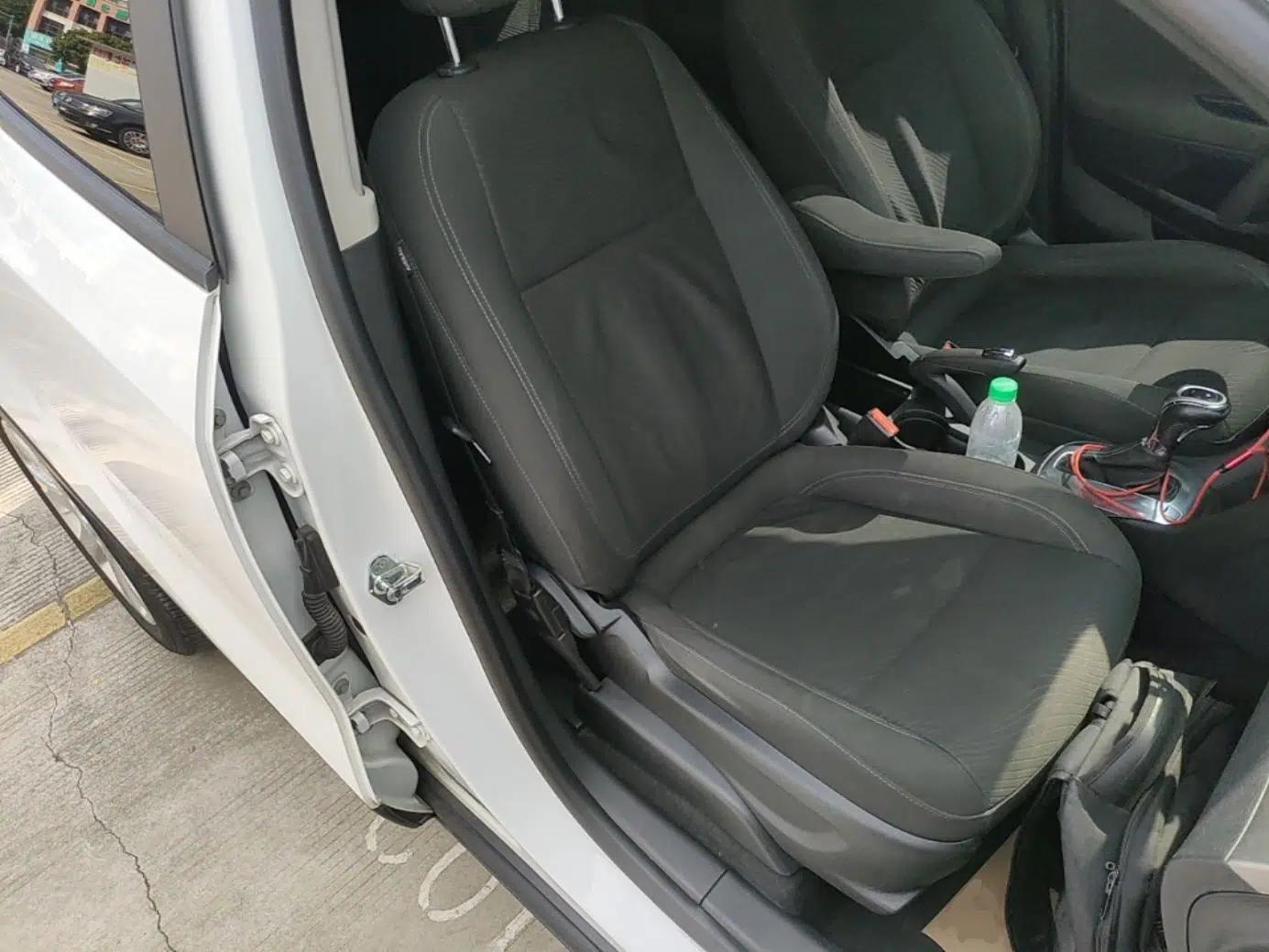Buick Encore 2014 1.4T Automatic Two-Wheel Drive Urban Elite Model — миниатюра 19