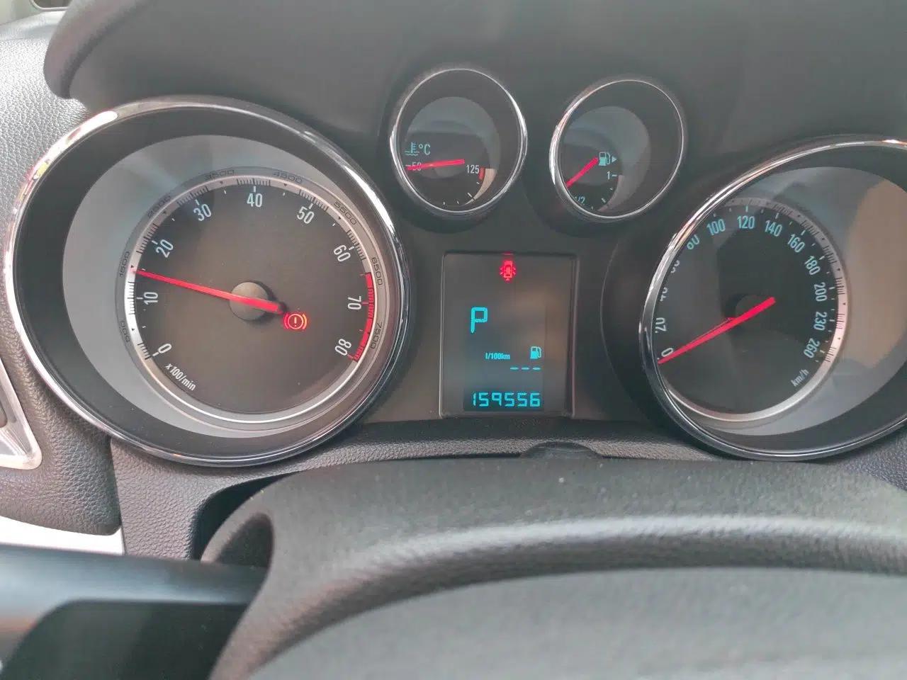 Buick Encore 2013 1.4T Automatic Two-Wheel Drive Elite Model — миниатюра 11
