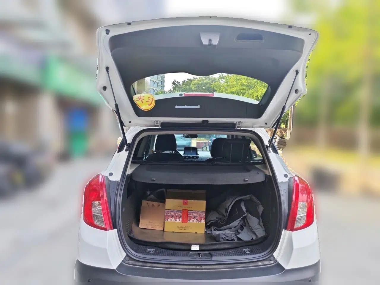 Buick Encore 2013 1.4T Automatic Two-Wheel Drive Elite Model — миниатюра 19