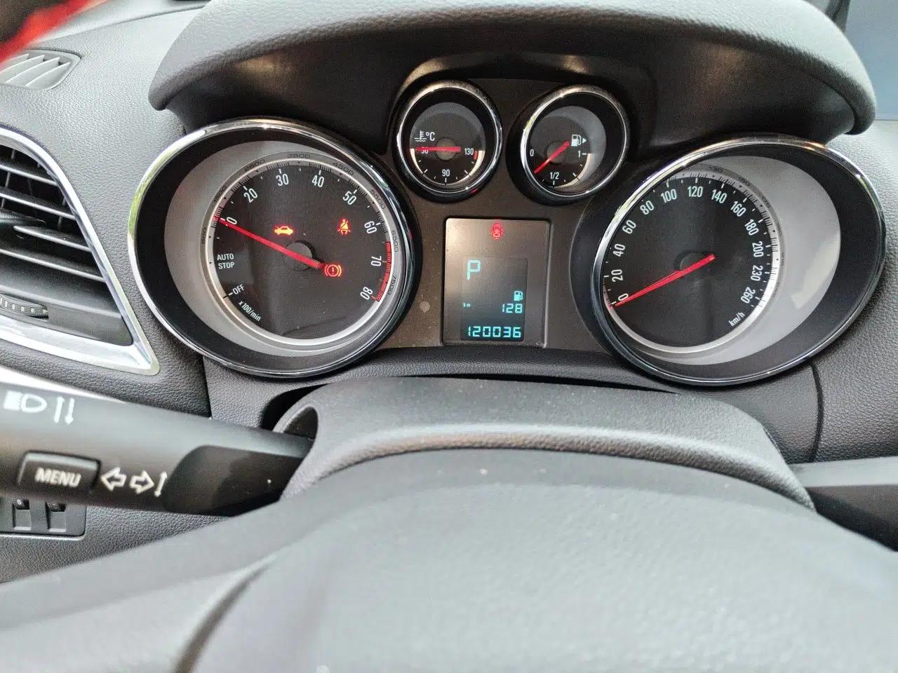 Buick Encore 2015 1.4T Automatic Two-Wheel Drive Urban Elite Version — миниатюра 11
