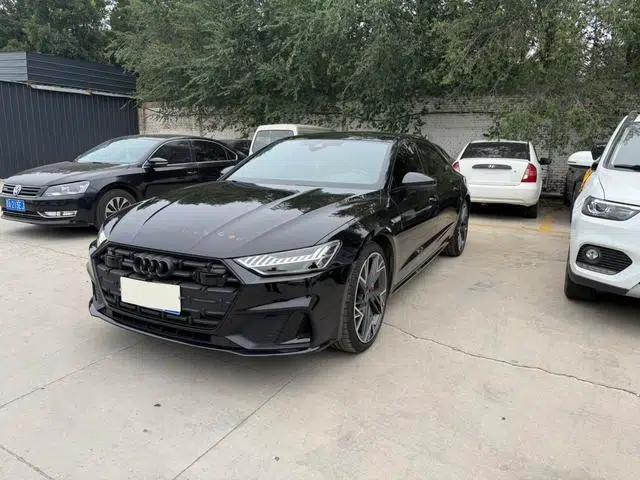 Audi A7L 2022 45 TFSI quattro S-line Black Knight Edition