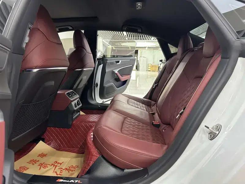 Audi A7L 2022 45 TFSI quattro S-line High-End Crystal Package — миниатюра 15
