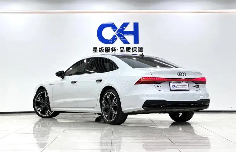 Audi A7L 2022 45 TFSI quattro S-line High-End Crystal Package — миниатюра 4