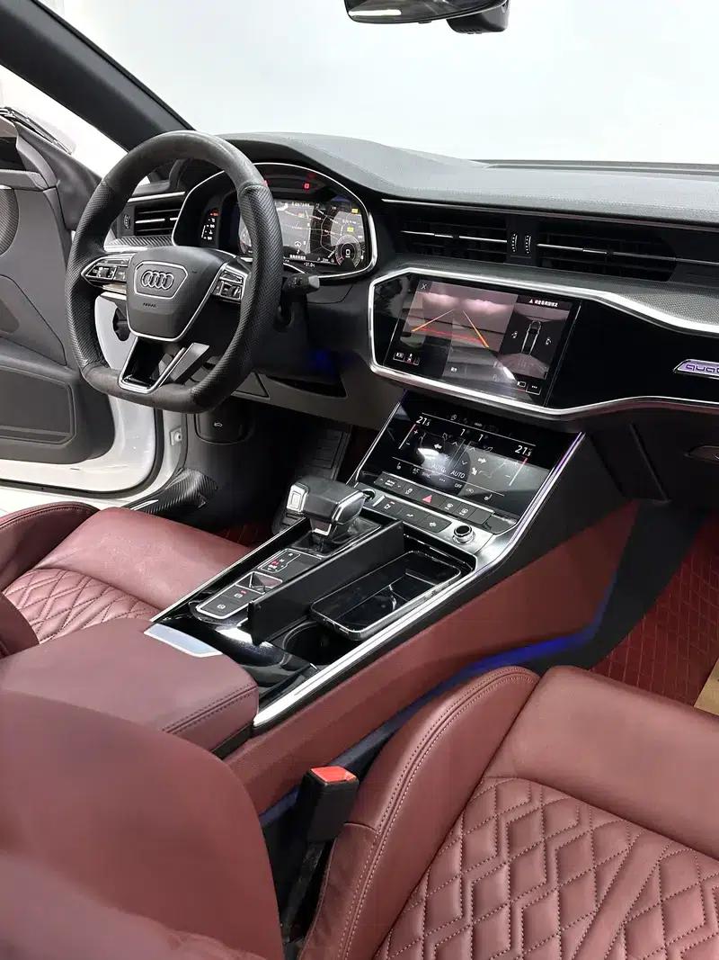 Audi A7L 2022 45 TFSI quattro S-line High-End Crystal Package — миниатюра 8