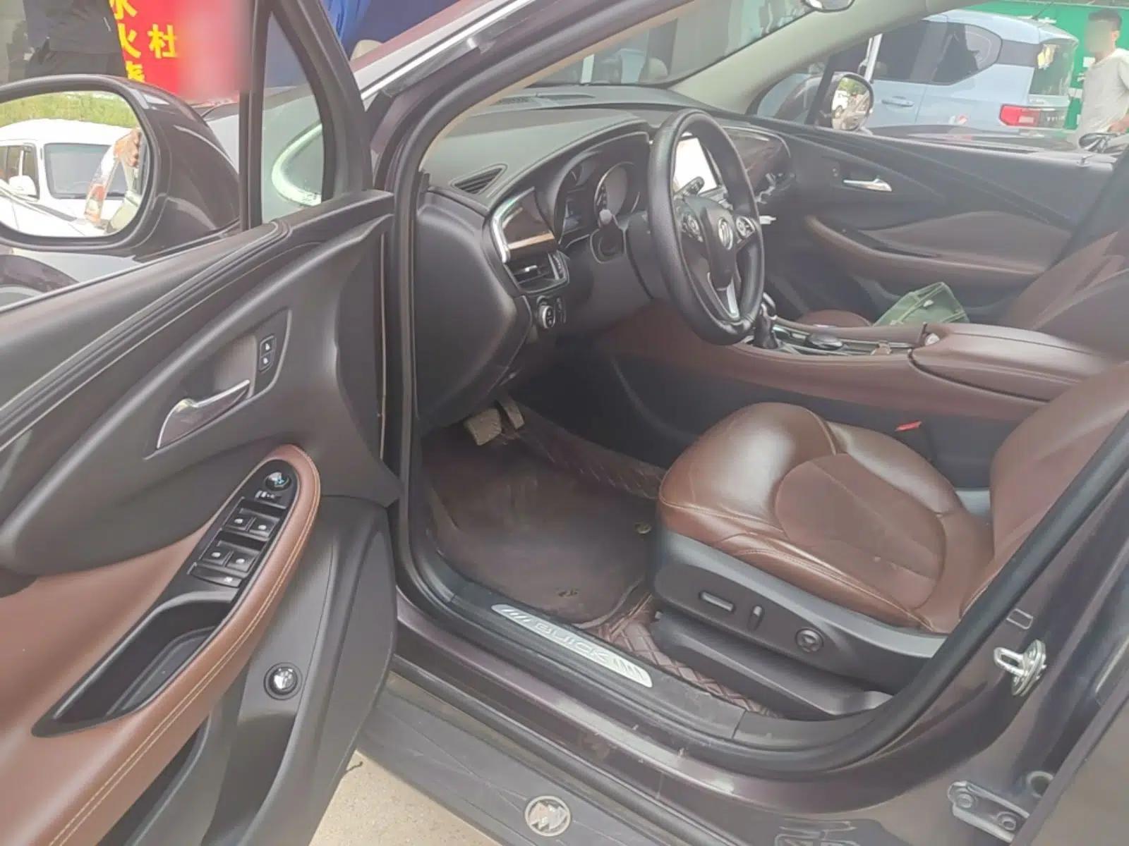 Buick Envision 2017 20T Two-Wheel Drive Luxury Model — миниатюра 18