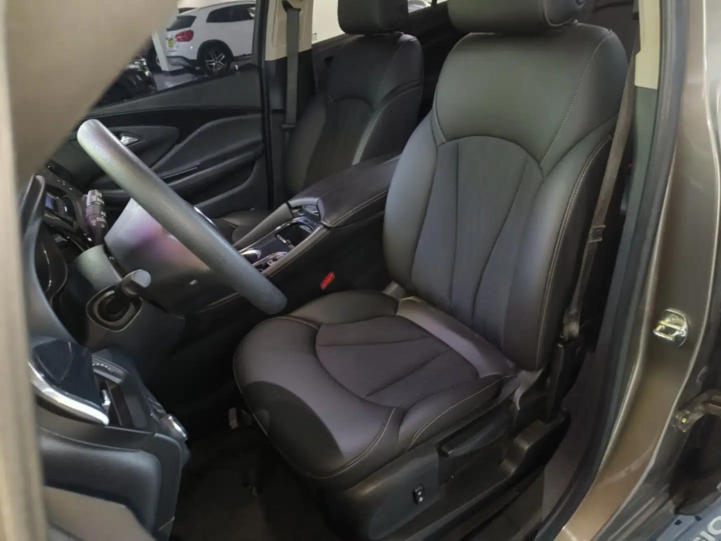 Buick Envision 2017 20T Two-Wheel Drive Leading Version — миниатюра 17