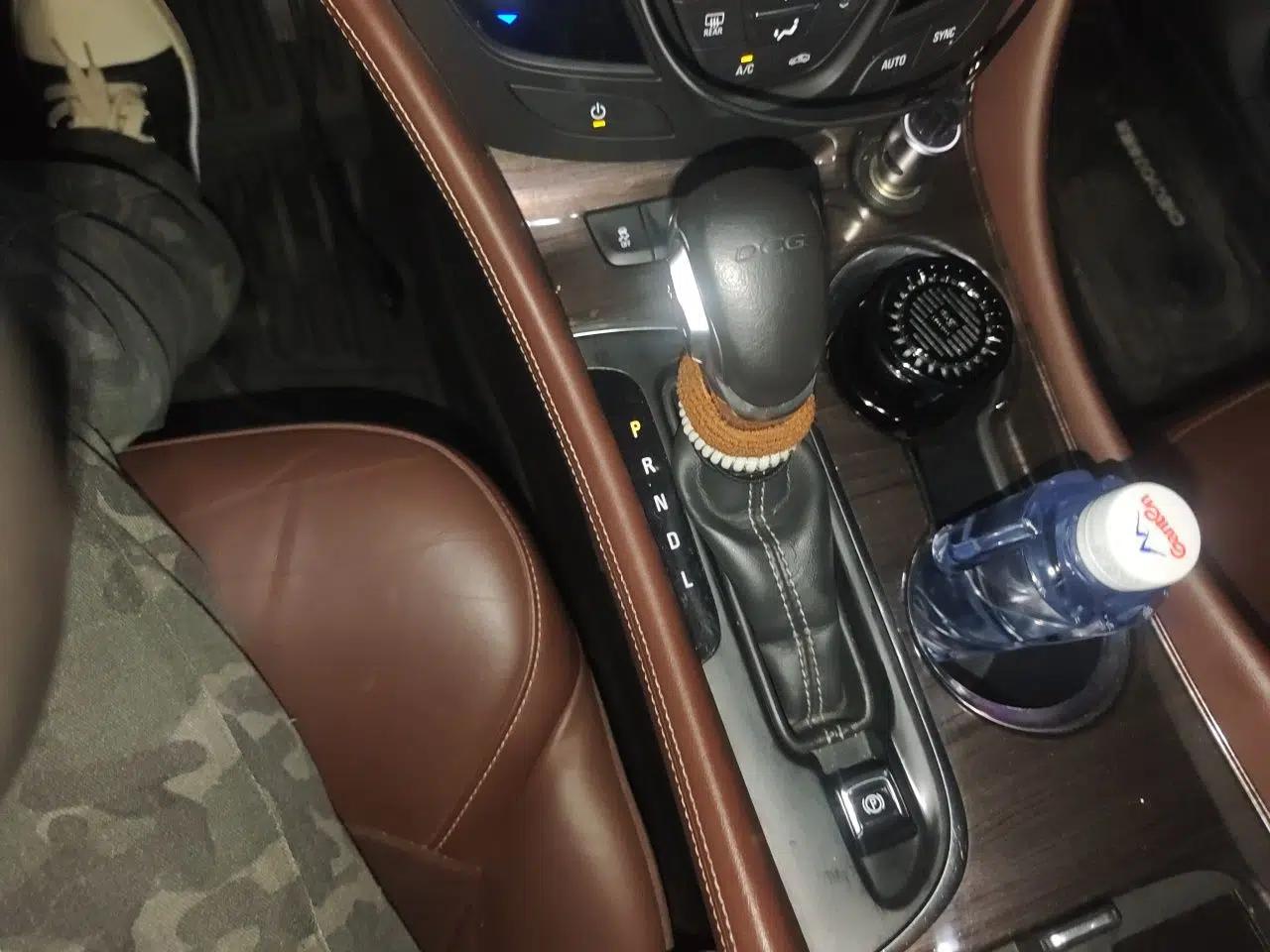 Buick Envision 2016 20T Two-Wheel-Drive Elite Model — миниатюра 14