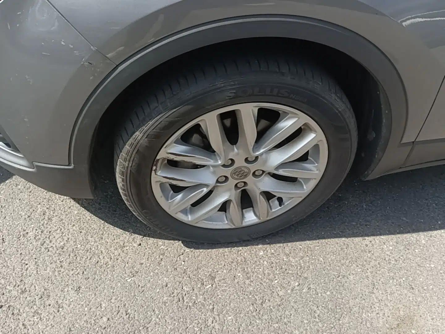 Buick Envision 2018 28T Four-Wheel Drive Elite Version — миниатюра 15