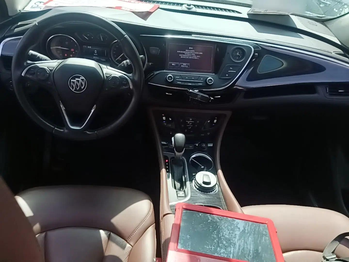 Buick Envision 2018 28T Four-Wheel Drive Elite Version — миниатюра 17