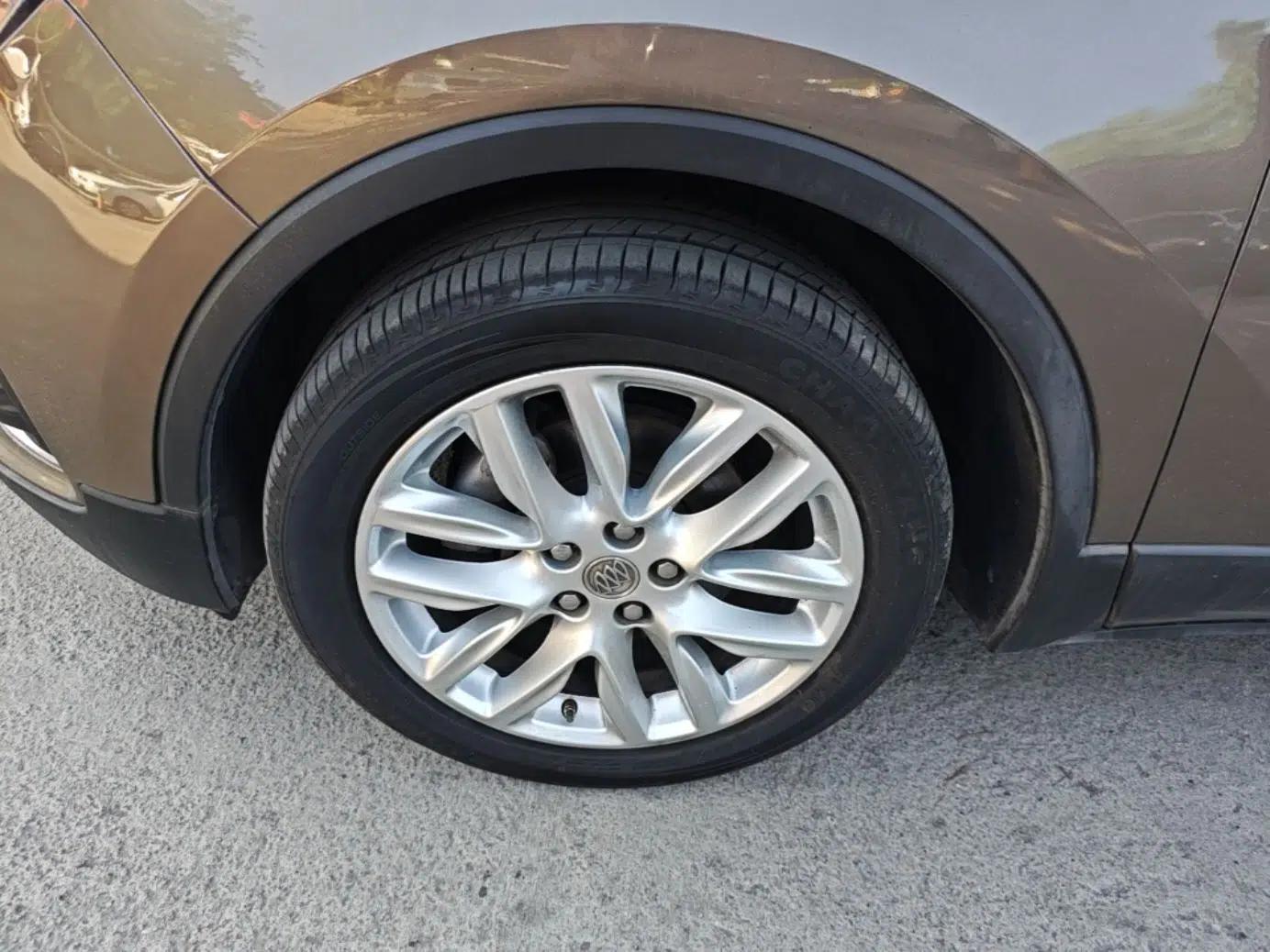 Buick Envision 2018 28T Four-Wheel Drive Elite Version — миниатюра 10