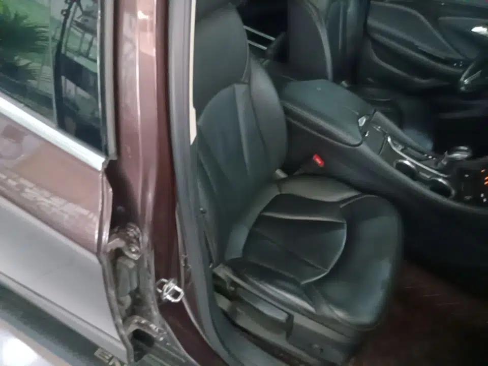 Buick Envision 2019 20T Two-Wheel Drive Elite Version China V Standard — миниатюра 19