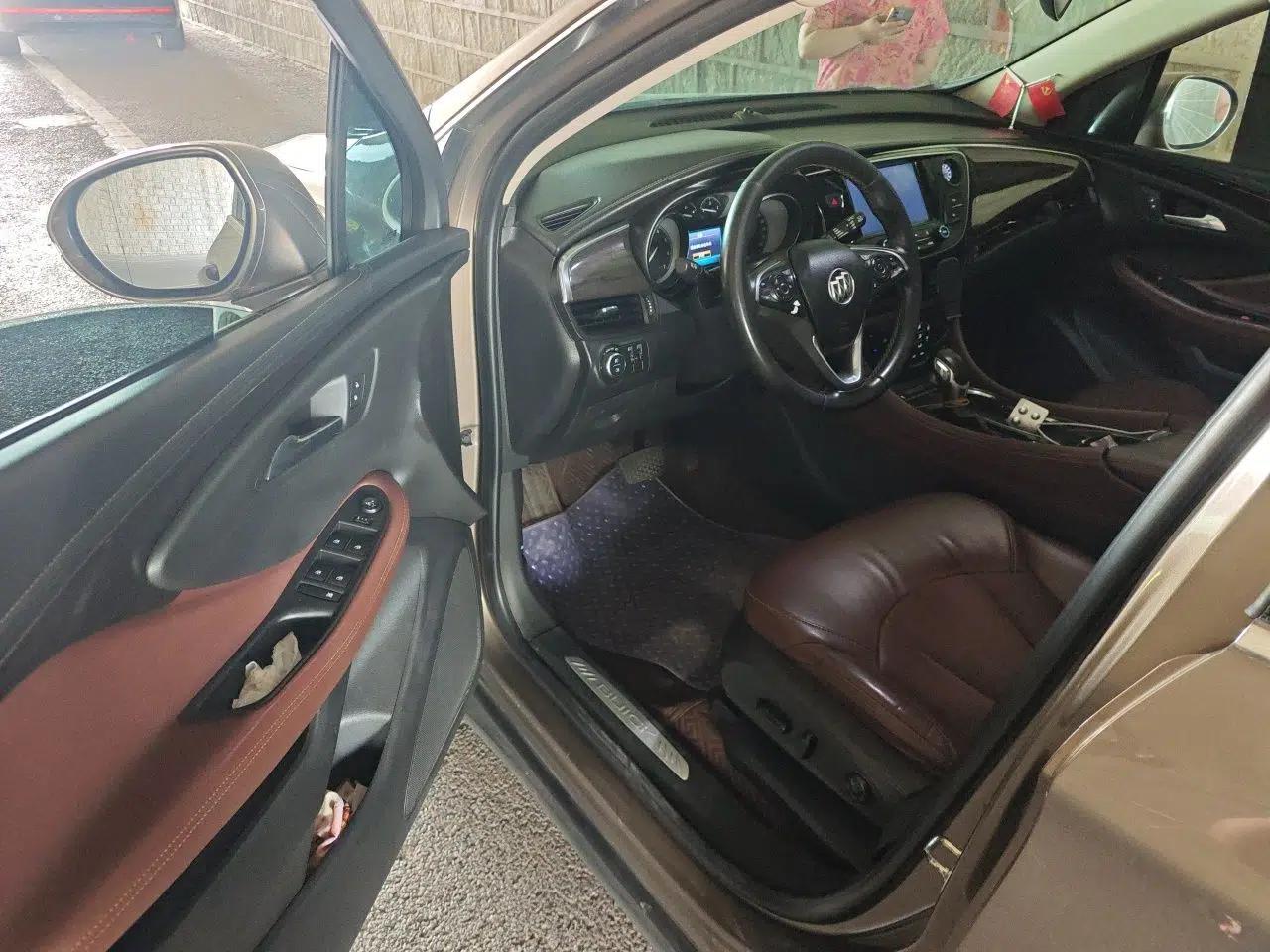 Buick Envision 2017 20T Two-Wheel Drive Elite Version — миниатюра 16
