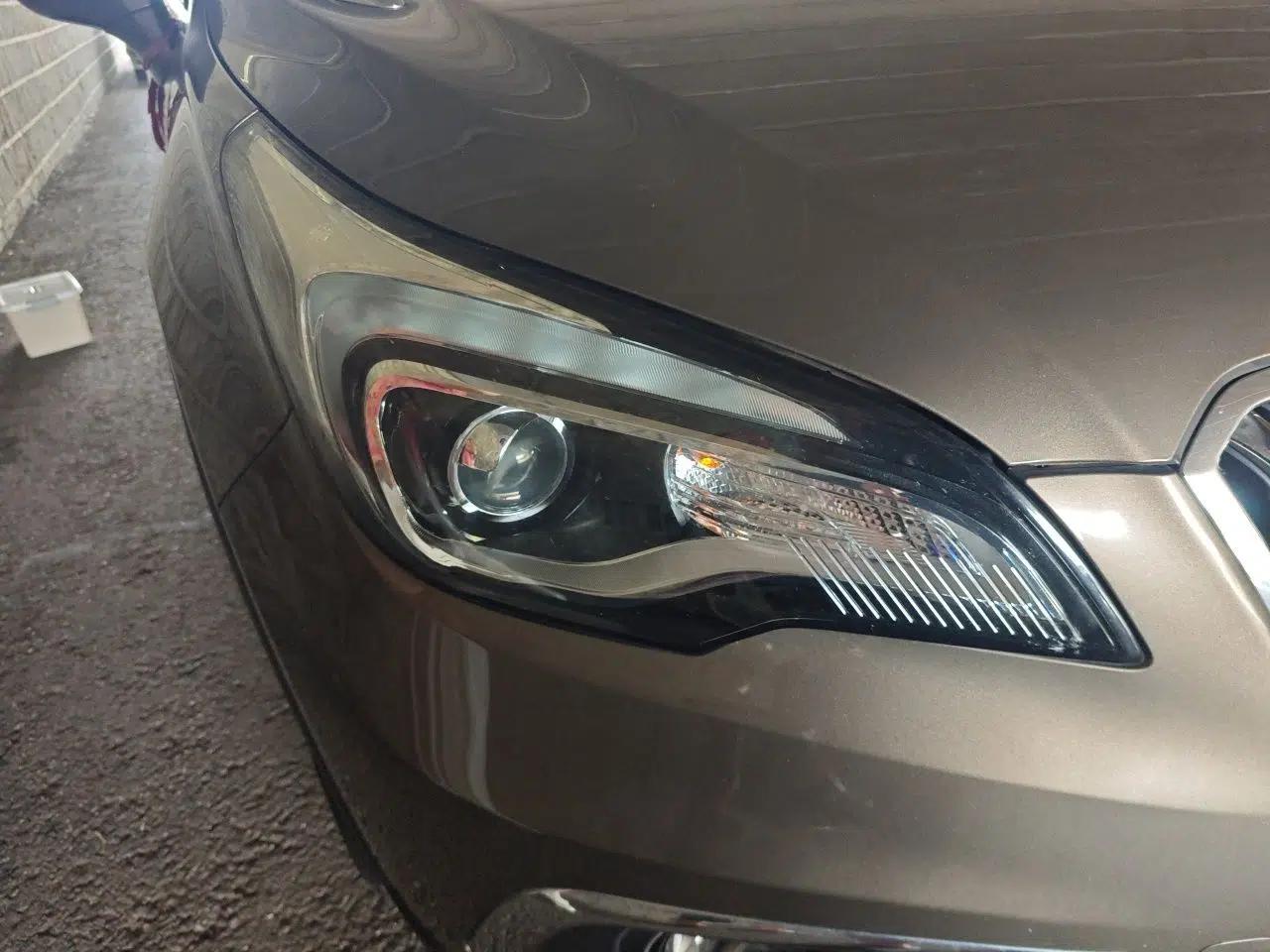 Buick Envision 2017 20T Two-Wheel Drive Elite Version — миниатюра 7
