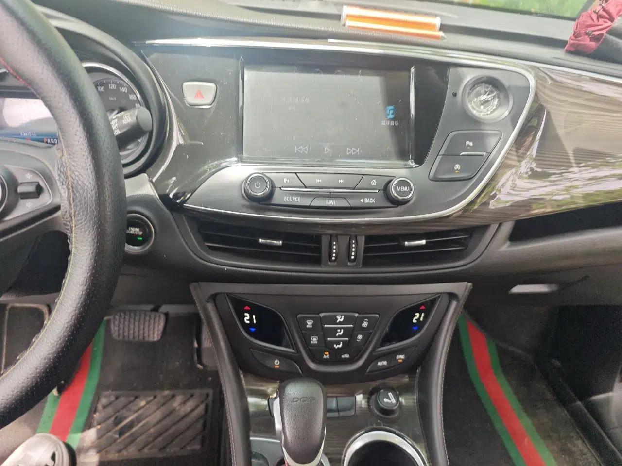 Buick Envision 2018 20T Two-Wheel-Drive Leading Model — миниатюра 13