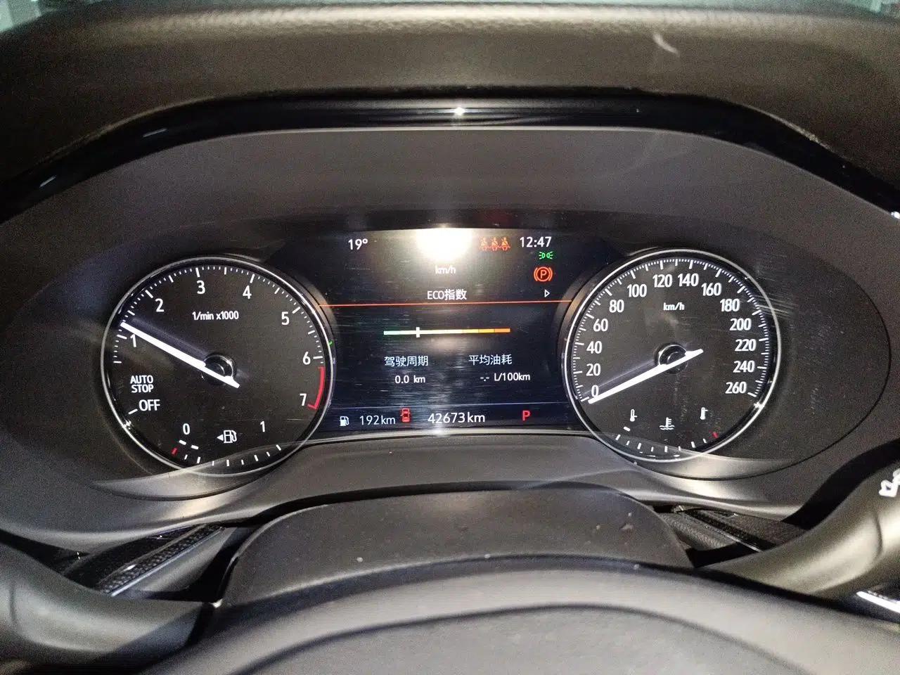 Buick Envision 2021 Encore Plus 652T Five-Seat Luxury Model — миниатюра 11