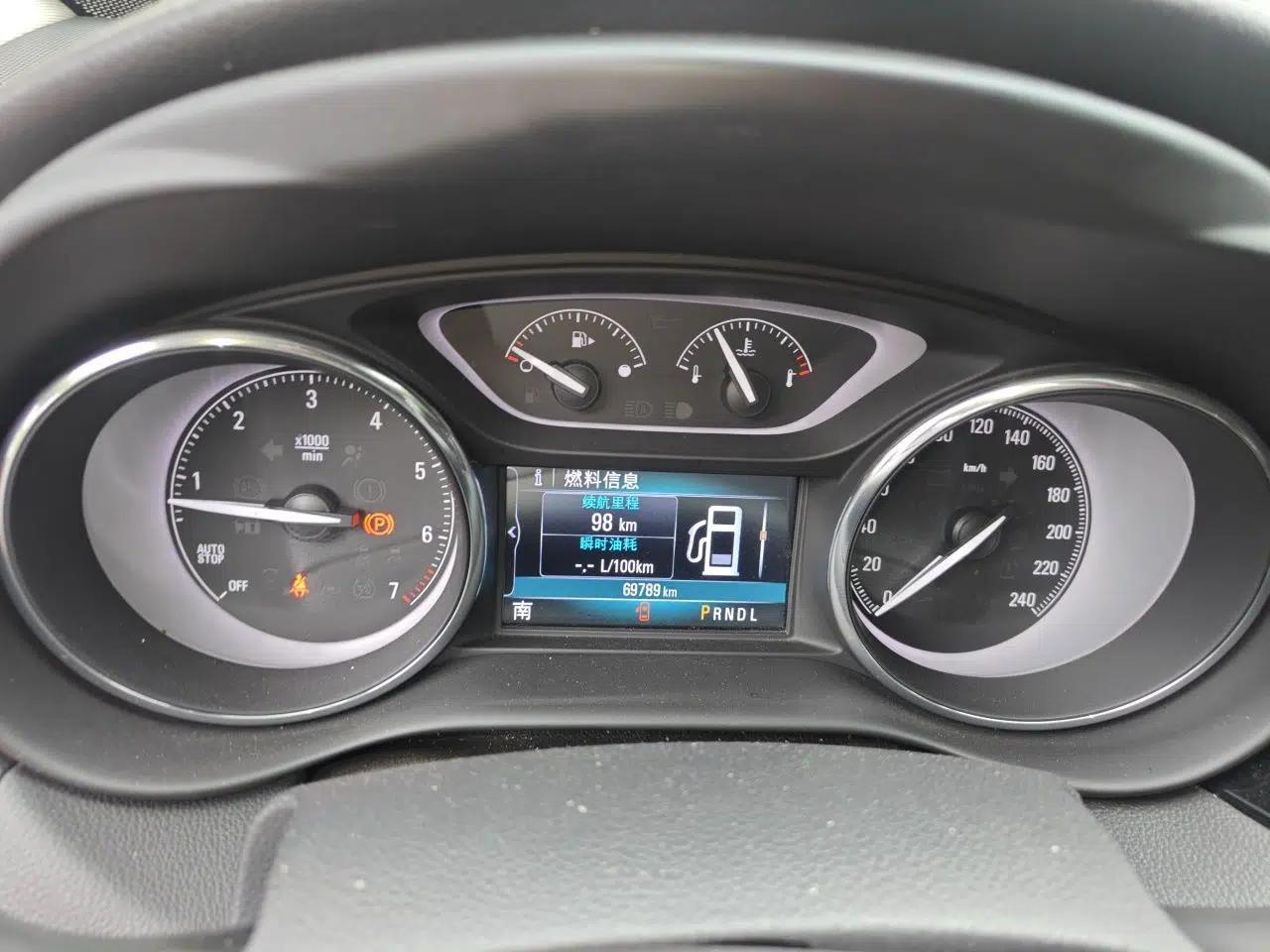 Buick Envision 2019 28T Four-Wheel Drive Elite Version China VI Standard — миниатюра 11