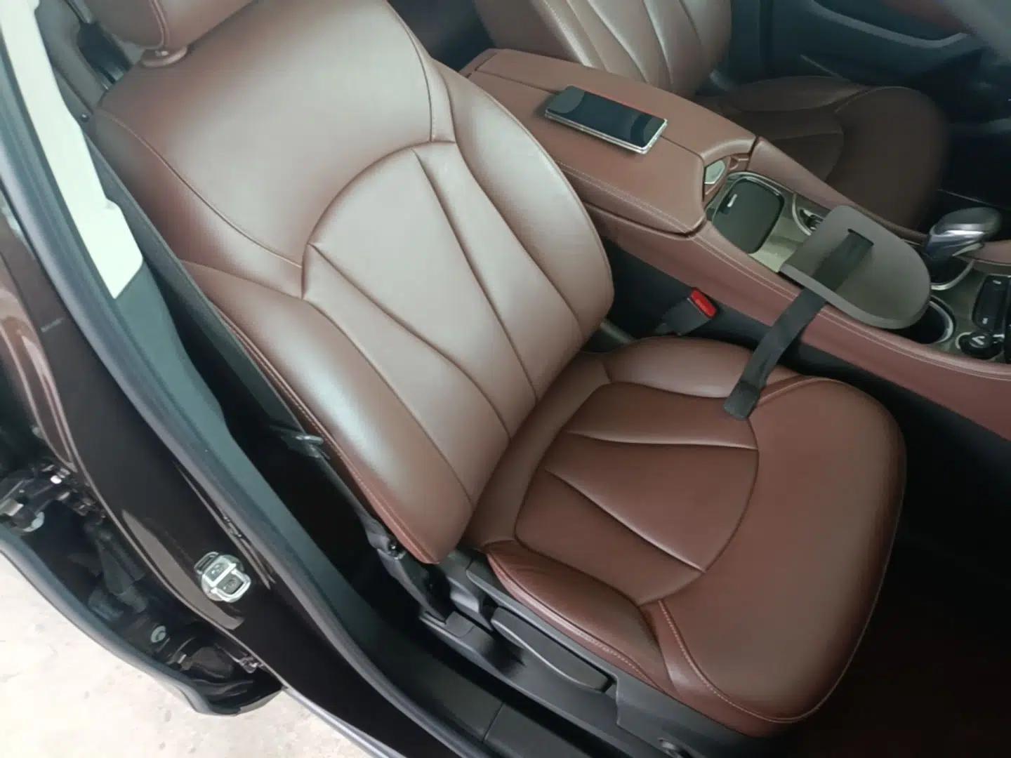Buick Envision 2020 28T Four-Wheel Drive Elite Version — миниатюра 19