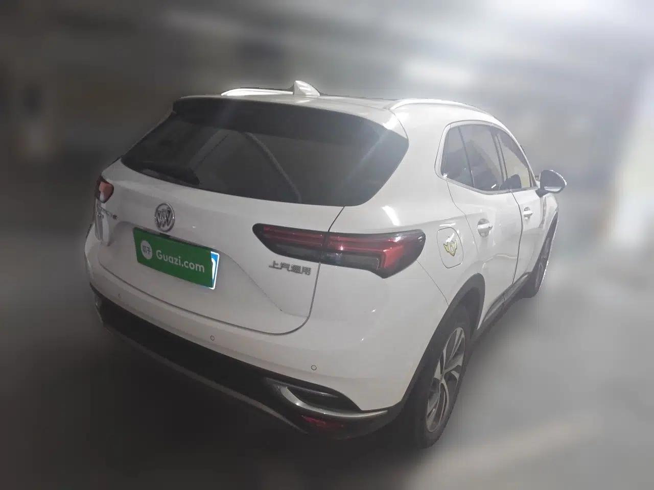 Buick Envision 2020 Encore S 652T Two-Wheel Drive Luxury Model — миниатюра 6