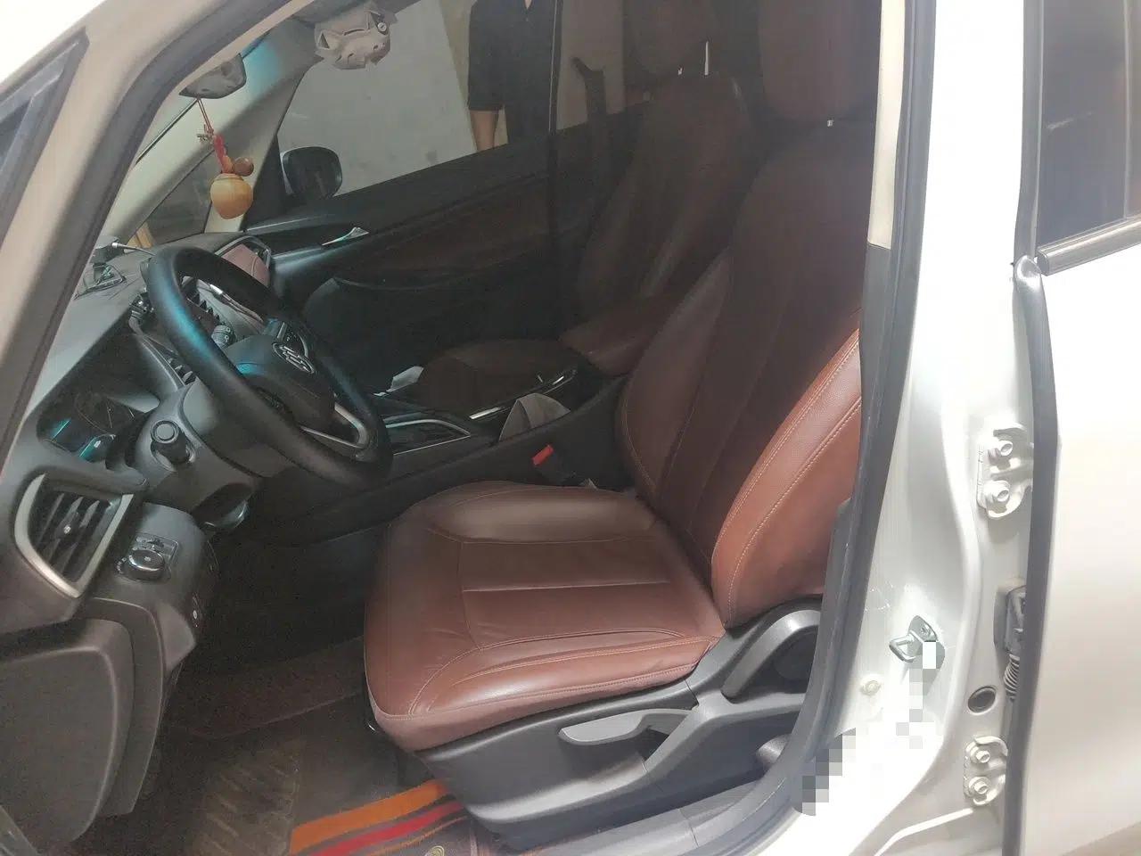 Buick GL6 2018 18T 6-Seater Luxury Model — миниатюра 15