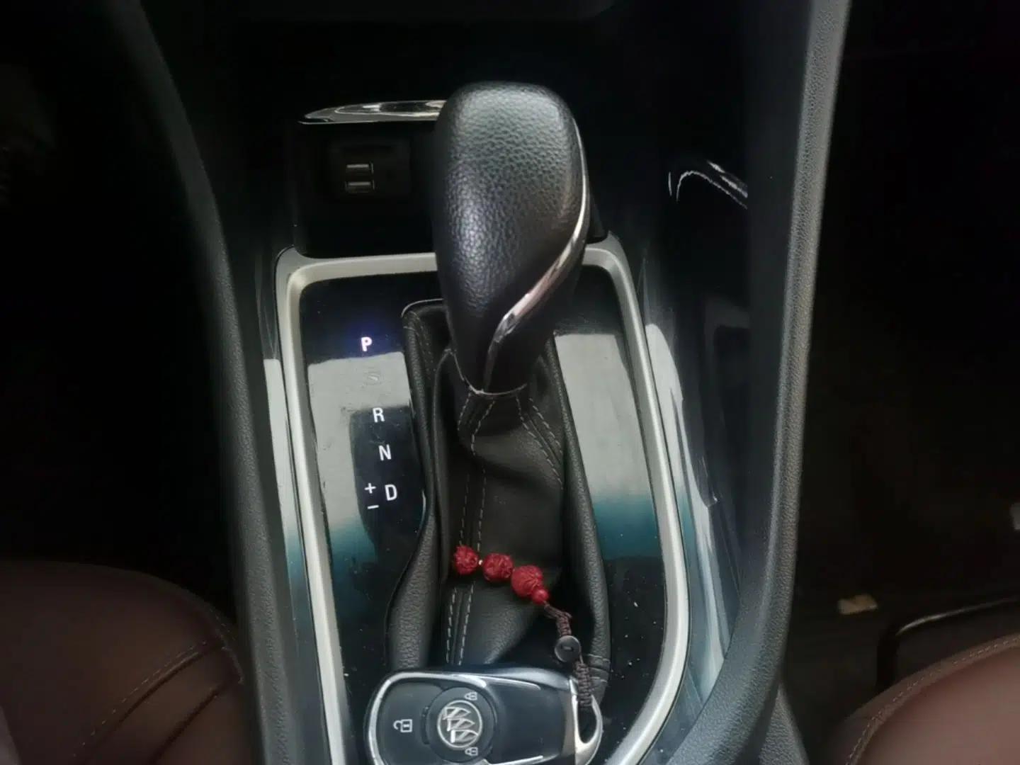 Buick GL6 2019 18T 6-Seater Connected Luxury Version China VI Standard — миниатюра 16