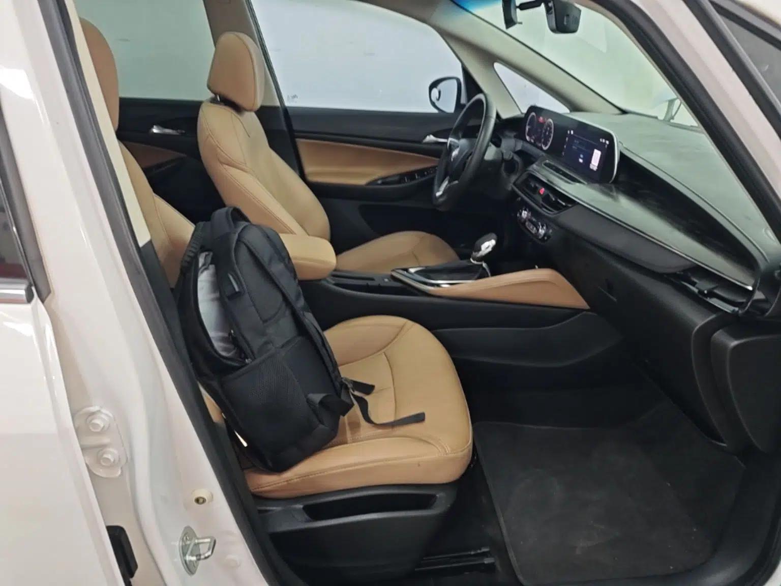 Buick GL6 2021 323T Mild Hybrid Connect Luxury Model — миниатюра 19