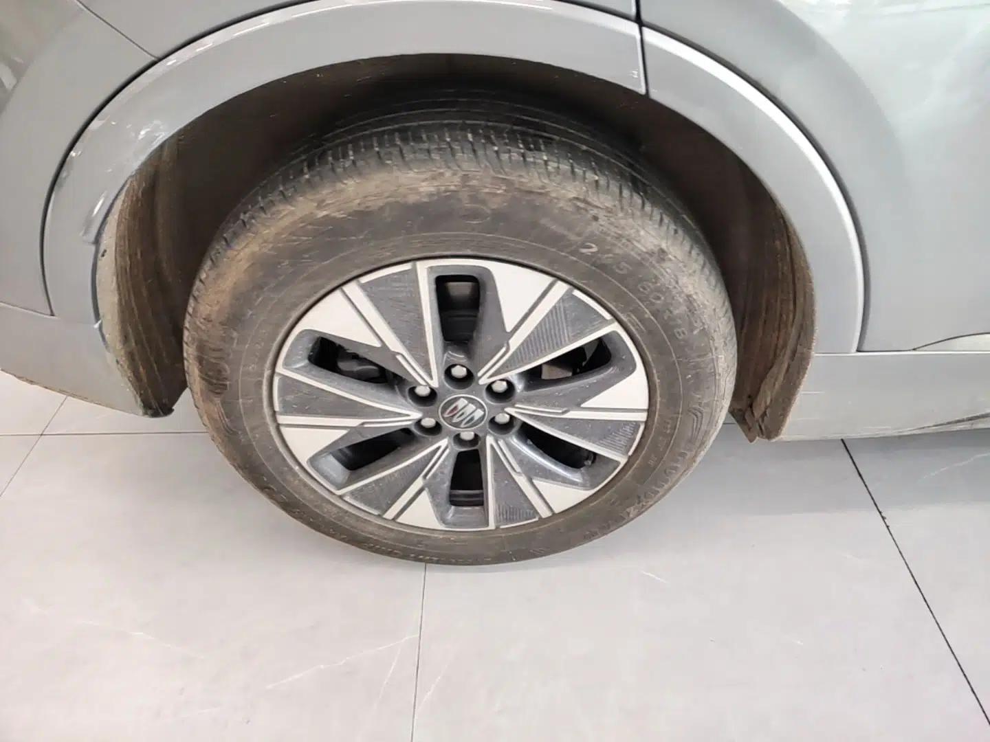 Buick E5 2024 Pioneer Pro Edition — миниатюра 11