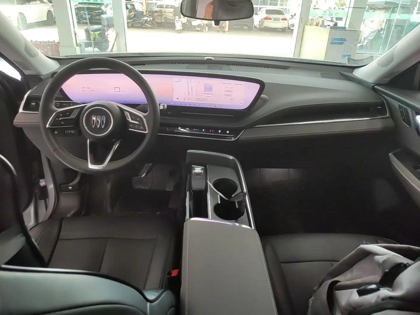 Buick E5 2024 Pioneer Pro Edition — миниатюра 12