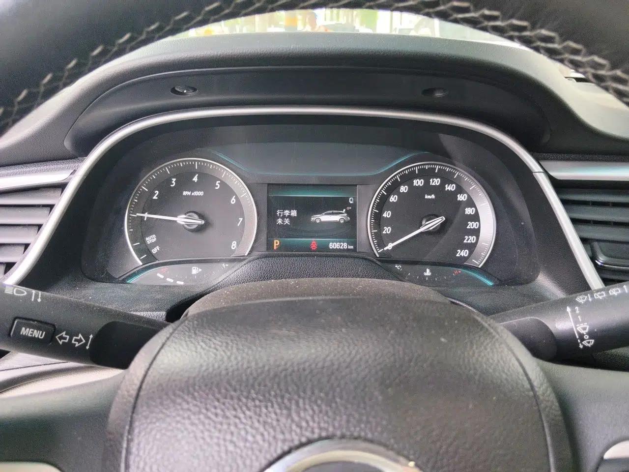 Buick Excelle GX 2018 15T Dual-Clutch Elite Model — миниатюра 11