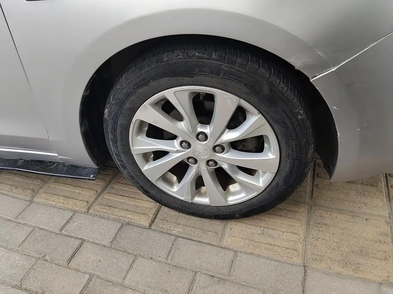 Buick Excelle GX 2018 15T Dual-Clutch Elite Model — миниатюра 8