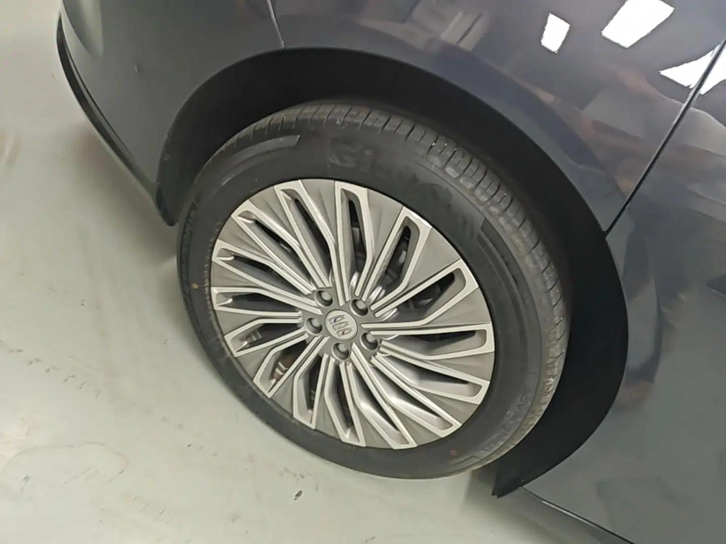 Buick L7 2025 Model Aivia — миниатюра 11