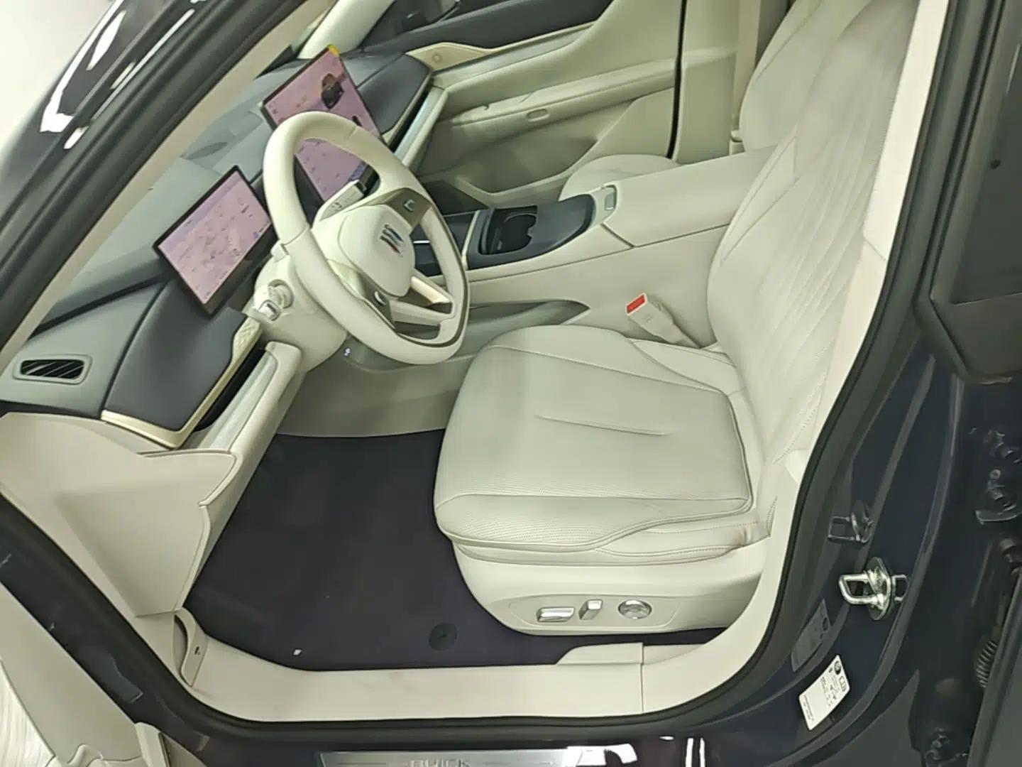 Buick L7 2025 Model Aivia — миниатюра 17