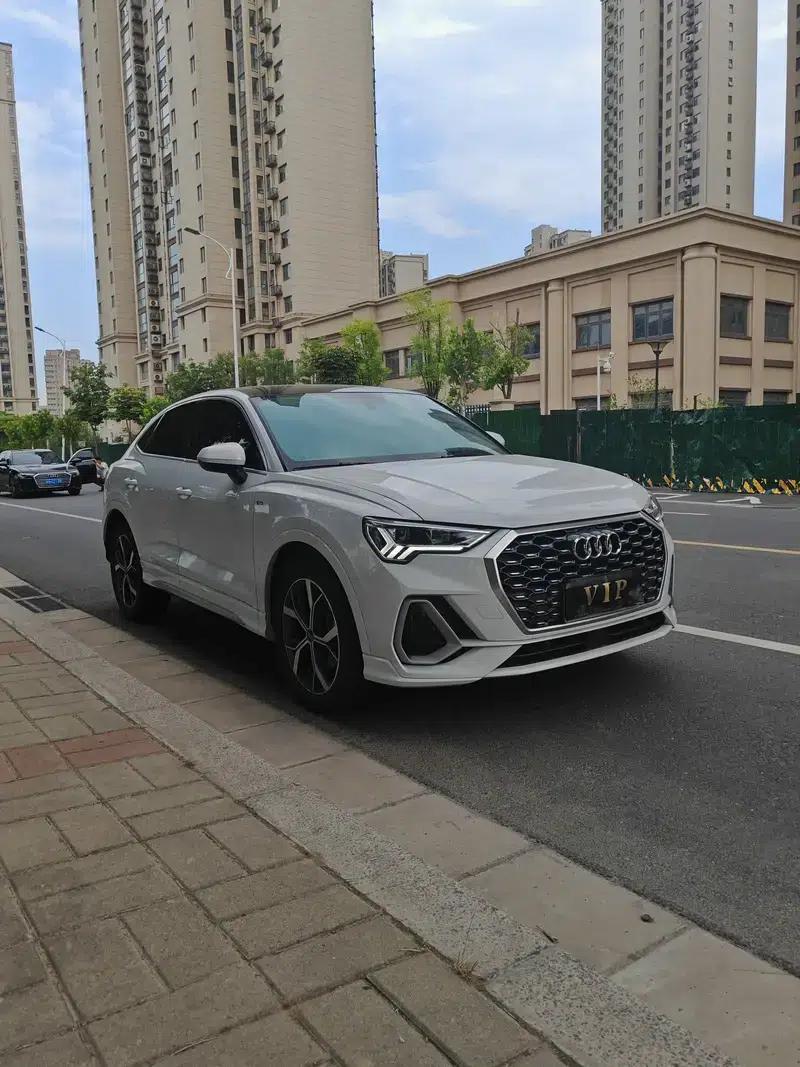 Audi Q3 Sportback 2021 40 TFSI Enjoy Life Edition — миниатюра 3