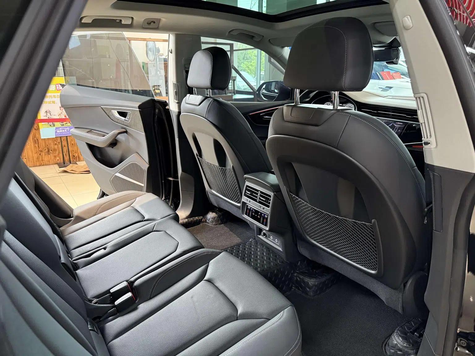 Audi Q8 2024 55 TFSI Luxury Dynamic — миниатюра 20