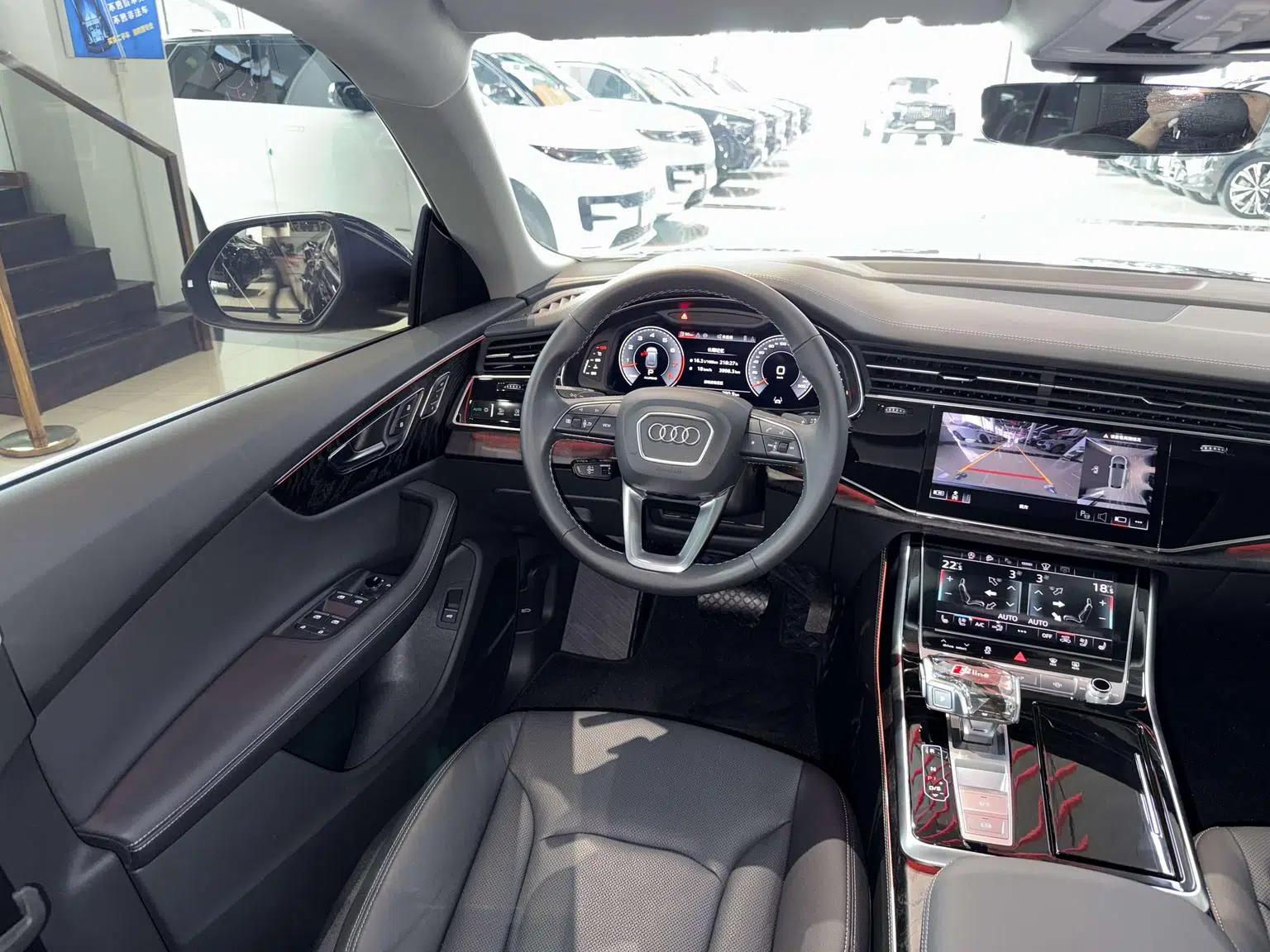 Audi Q8 2024 55 TFSI Luxury Dynamic — миниатюра 23