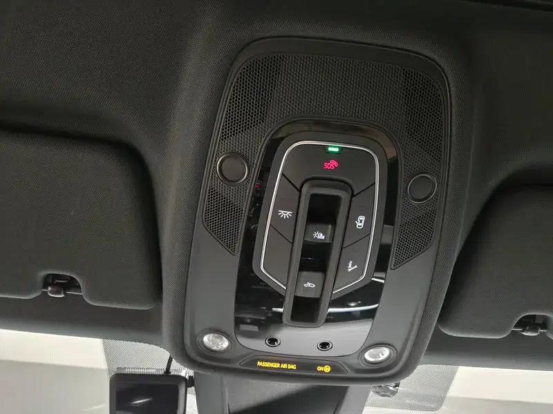 Audi Q8 2023 55 TFSI Premium Dynamic Edition — миниатюра 9