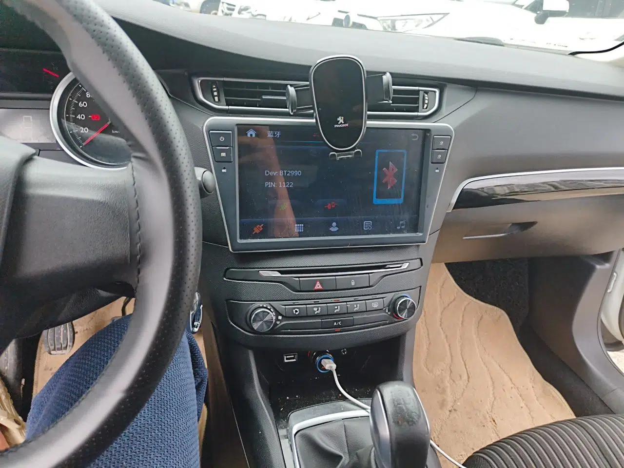 Peugeot 408 2014 1.8L Manual Leading Edition — миниатюра 13
