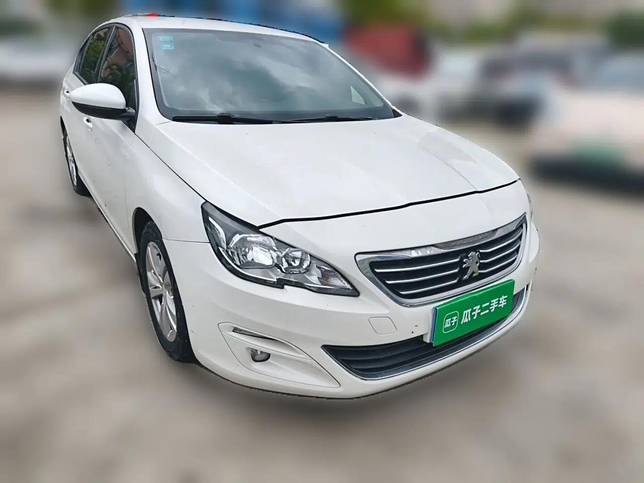 Peugeot 408 2014 1.8L Manual Leading Edition — миниатюра 3