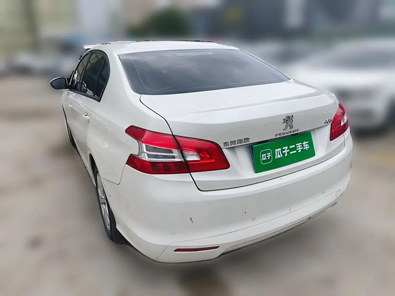 Peugeot 408 2014 1.8L Manual Leading Edition — миниатюра 4