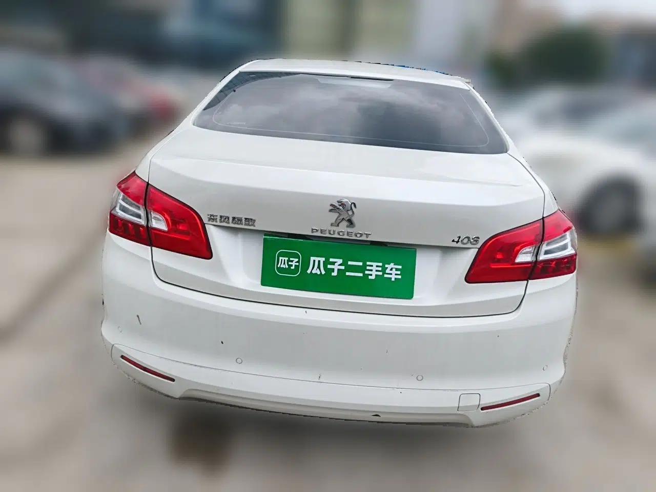 Peugeot 408 2014 1.8L Manual Leading Edition — миниатюра 5