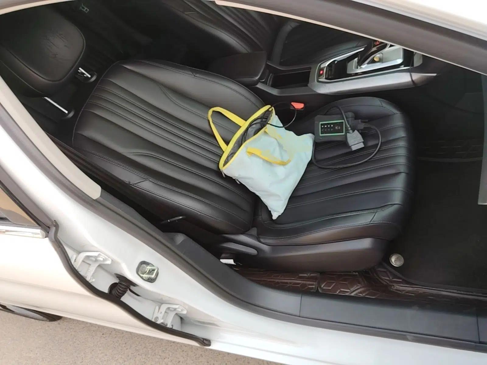 Peugeot 408 2019 230THP Automatic Luxury Edition China VI Standard — миниатюра 24