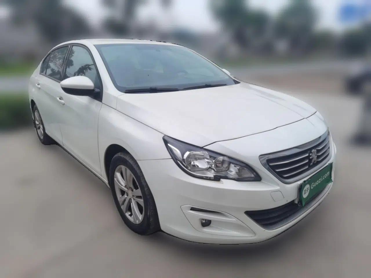 Peugeot 408 2014 1.8L Manual Leading Edition — миниатюра 3