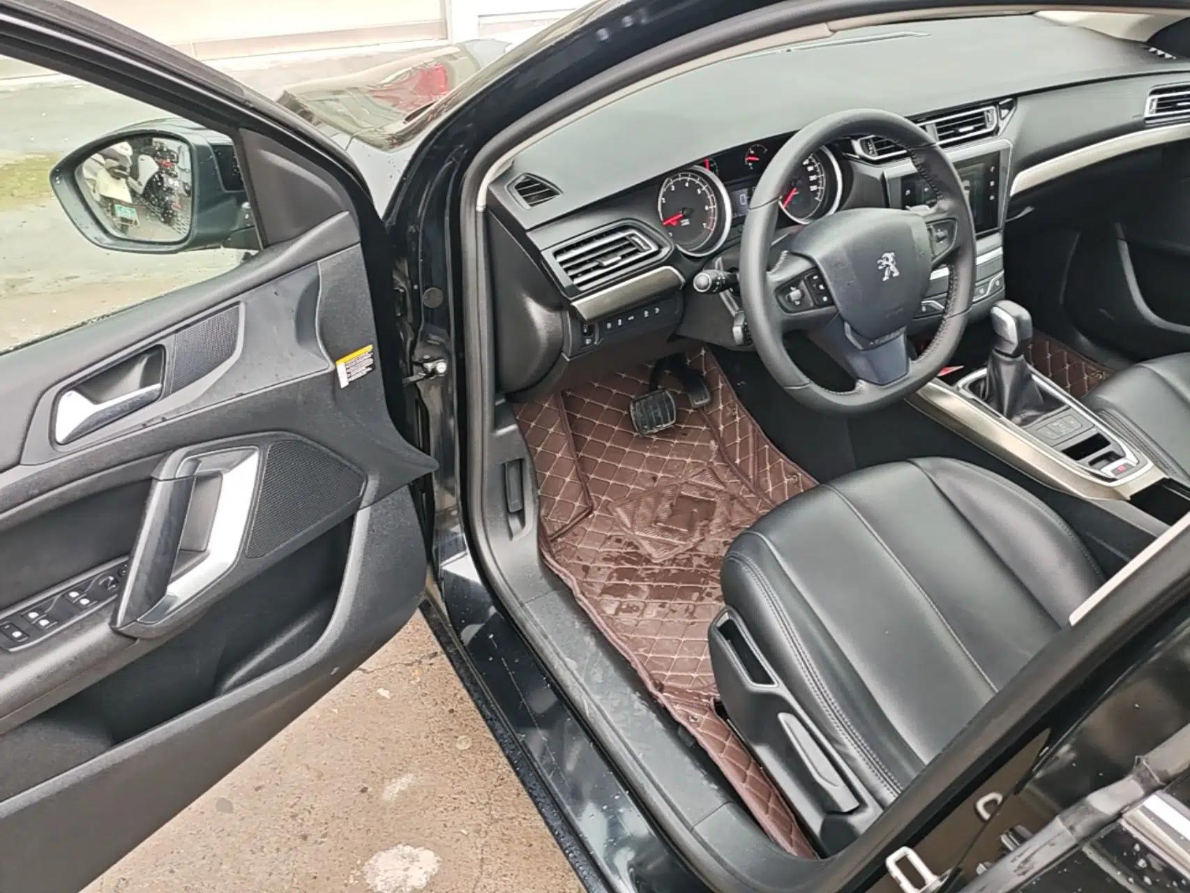 Peugeot 408 2018 350THP Automatic Luxury Edition — миниатюра 23