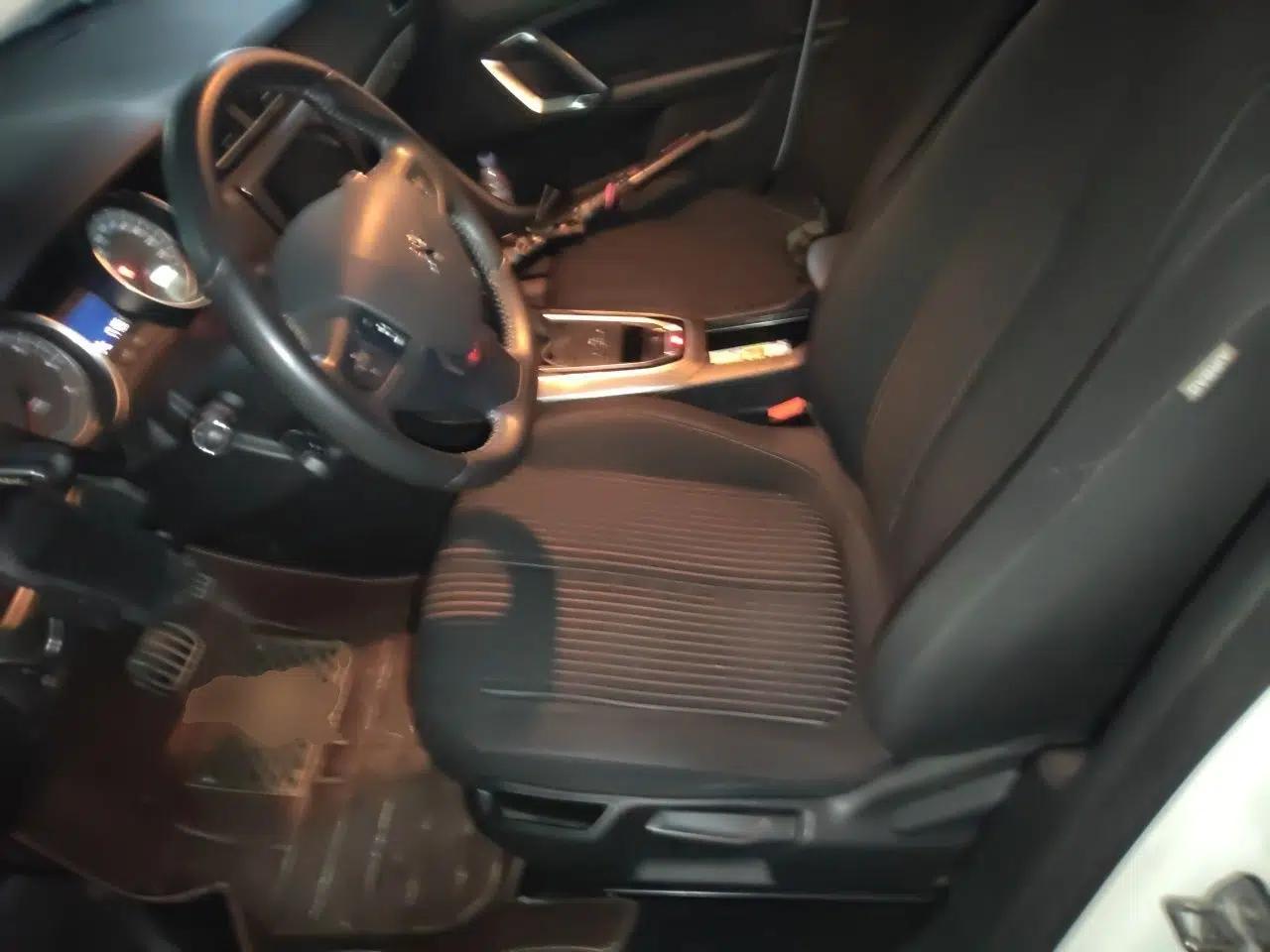 Peugeot 408 2015 1.2T Automatic Luxury Edition — миниатюра 15