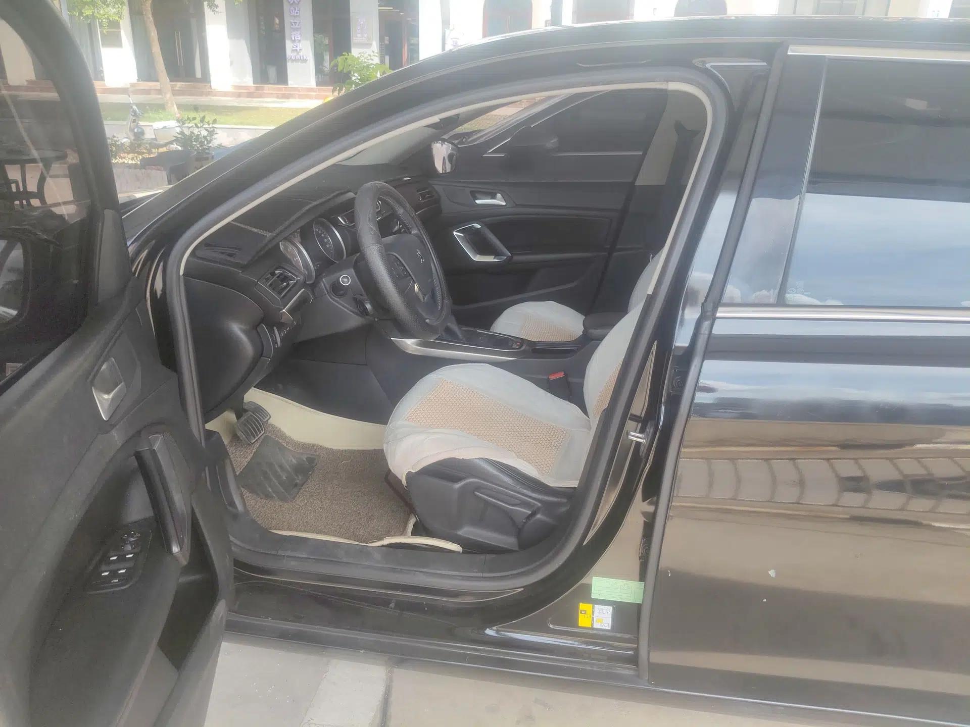 Peugeot 408 2015 1.2T Automatic Luxury Edition — миниатюра 10