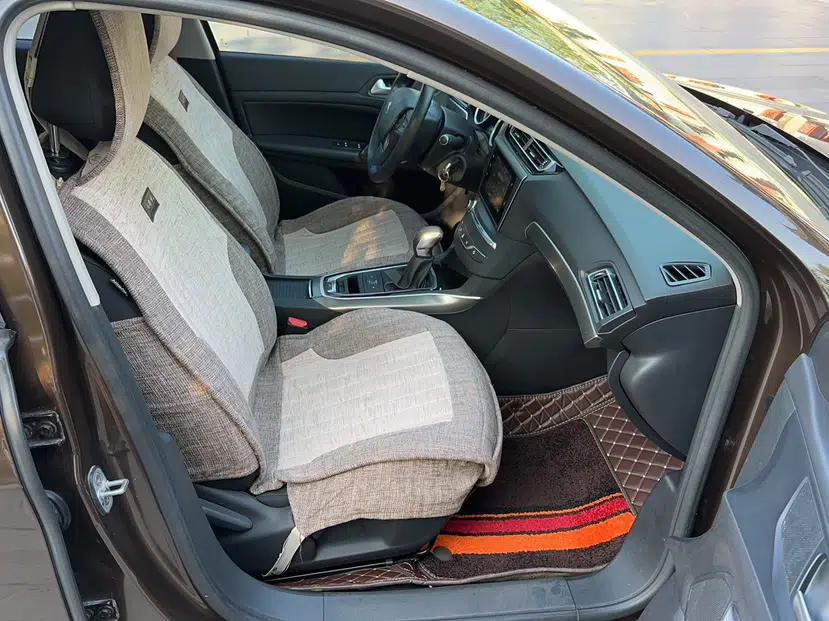 Peugeot 408 2014 1.8L Automatic Luxury Edition — миниатюра 26